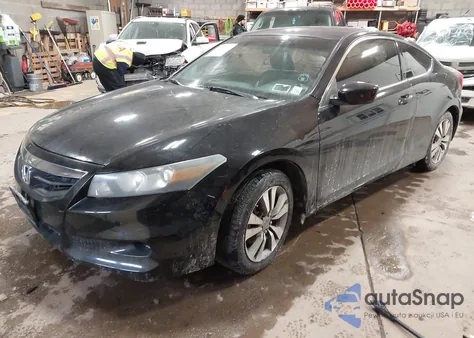 2011 Honda Accord 2.4 Ex-L z USA, uszkodzony, nr VIN 1HGCS1B80BA004208